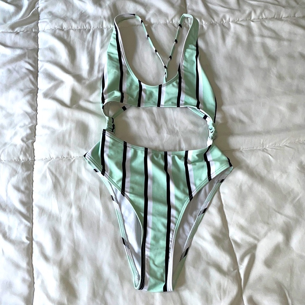 Green Stripe Print Cutout Swimsuit